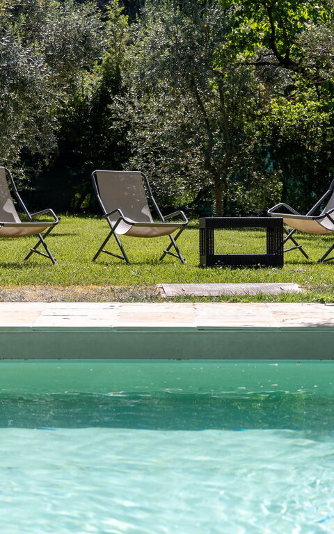 Villa Morandi: slå samman, Utomhus
