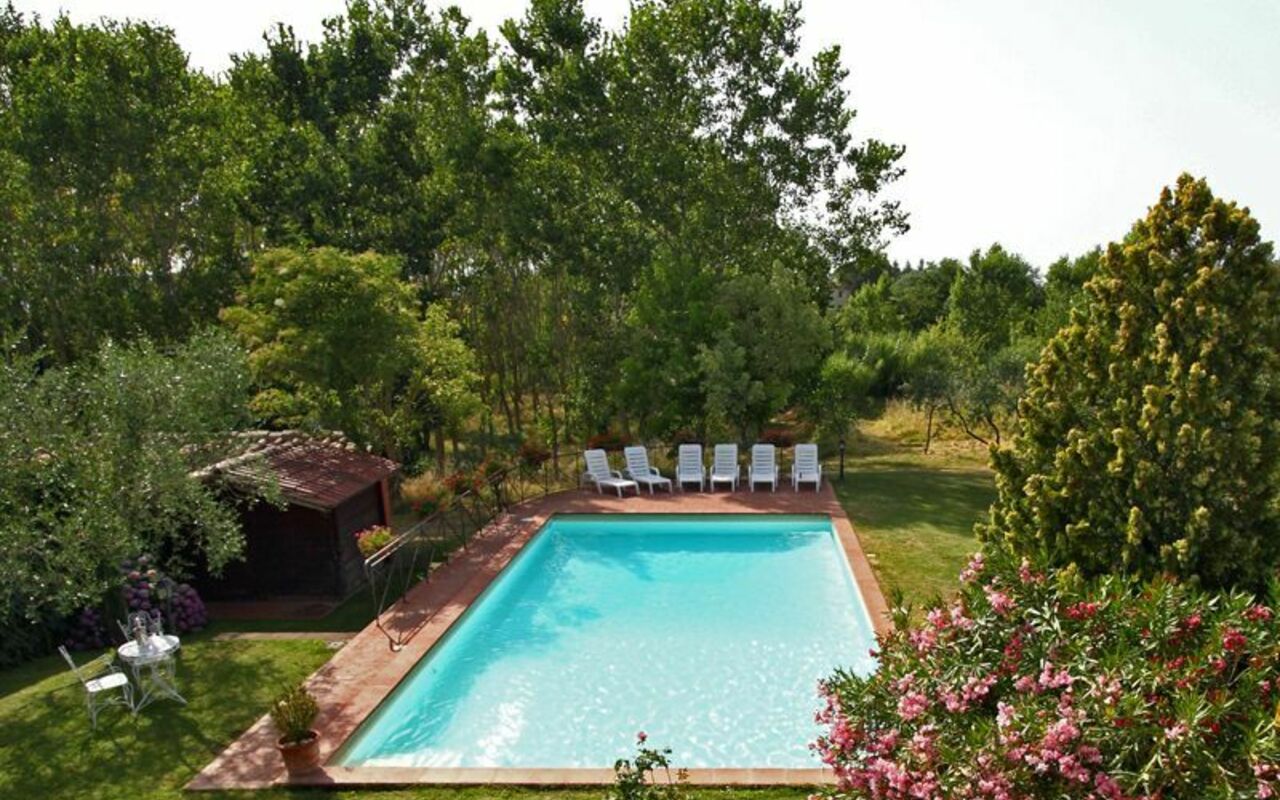 Villa Acacia: slå samman