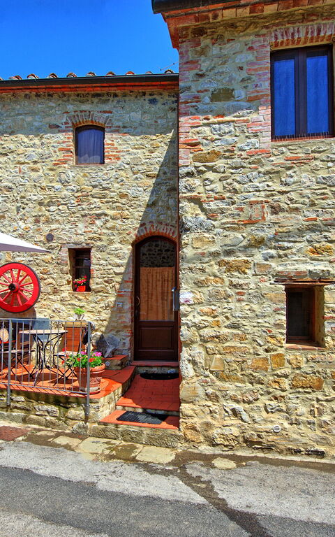 La Ruota: Exteriör, Sommar