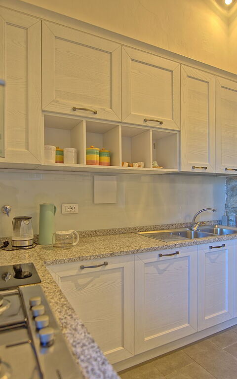 Villa Tenuta Lonciano: Kök