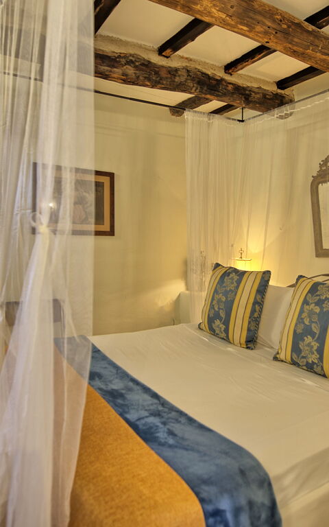 Villa Tenuta Lonciano: sovrum