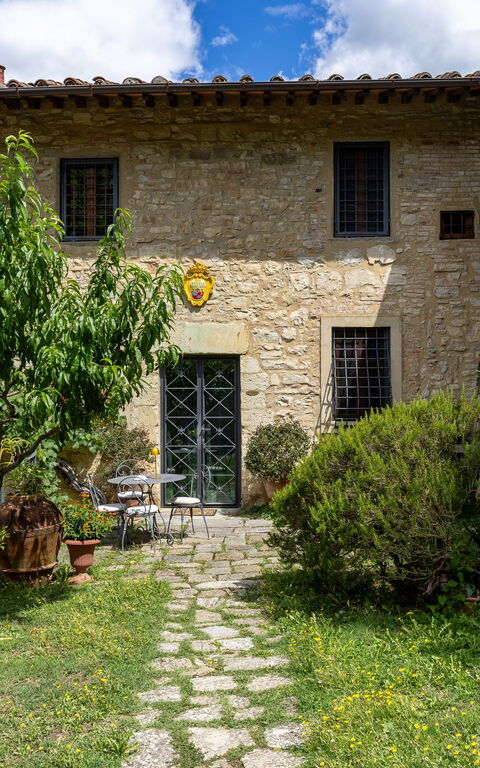Villa Tenuta Lonciano: Exteriör, Utomhus