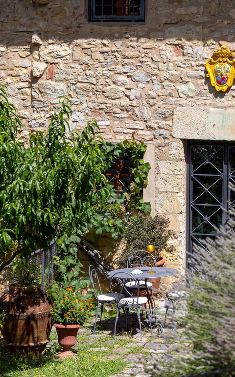 Villa Tenuta Lonciano: Exteriör, Utomhus