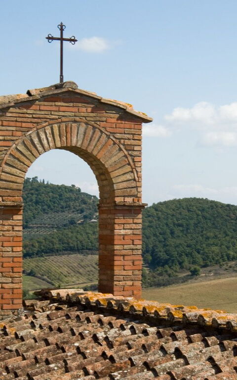 Villa Uccellaia: Exteriör, Rumsinformation, Visningar