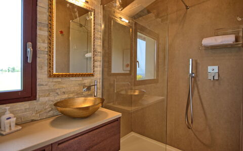 Semesterboende Marcello: Badrum