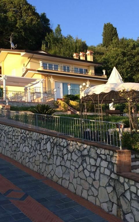 Villa Sophia: Utomhus