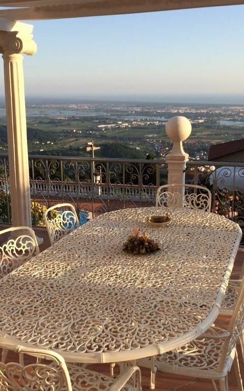 Villa Sophia: Utomhus