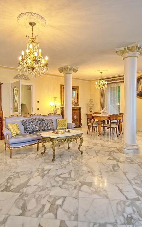 Villa Sophia: Lunchrum, Vardagsrum