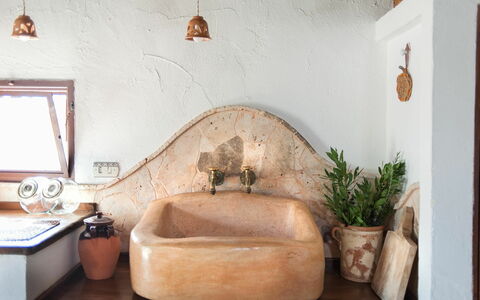 Semesterboende Tia Pool: Kök