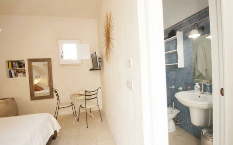 Semesterboende Pool Studio