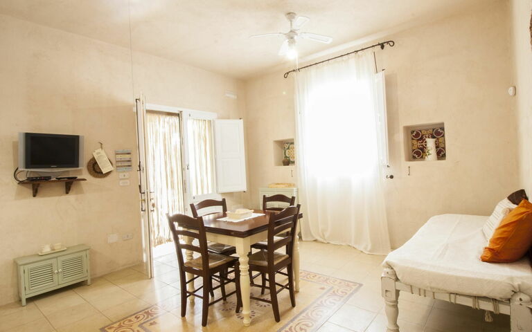 Semesterboende Tia Ranch 3: Kök, Lunchrum, Vardagsrum