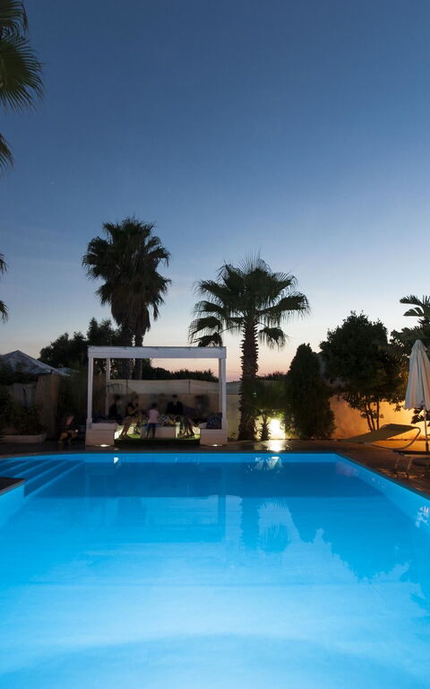 Cotriero: slå samman, Trädgård