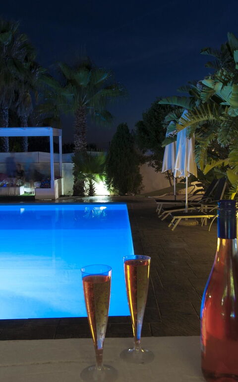 Cotriero: slå samman, Trädgård