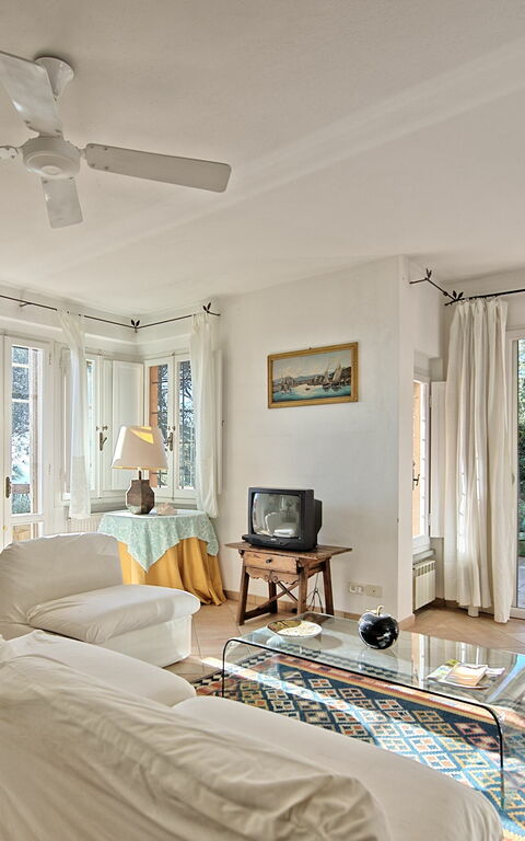 Vista Mare: Lunchrum, Vardagsrum