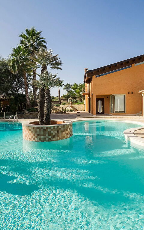 Villa Agorà: slå samman