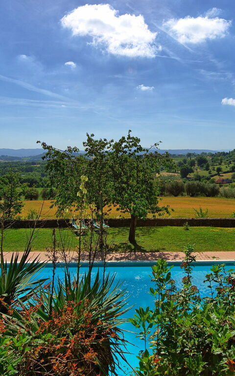 Villa Sarteano: slå samman