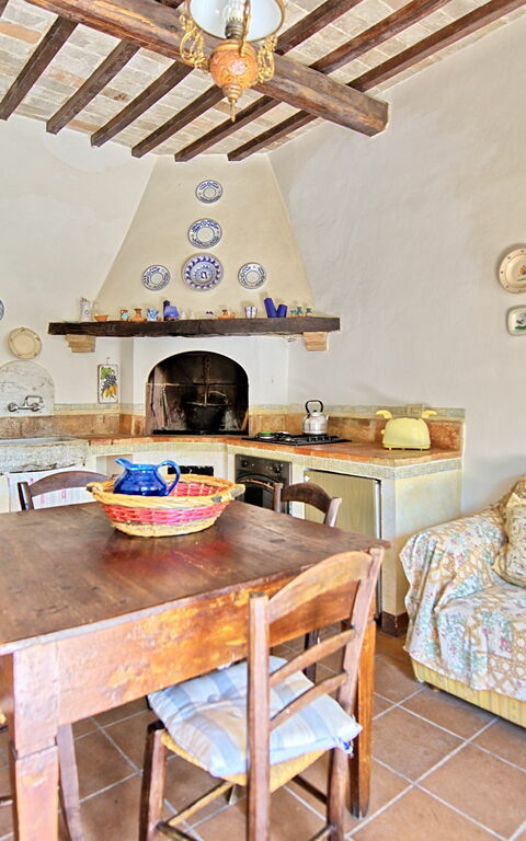 Villa Sarteano: Lunchrum, Vardagsrum