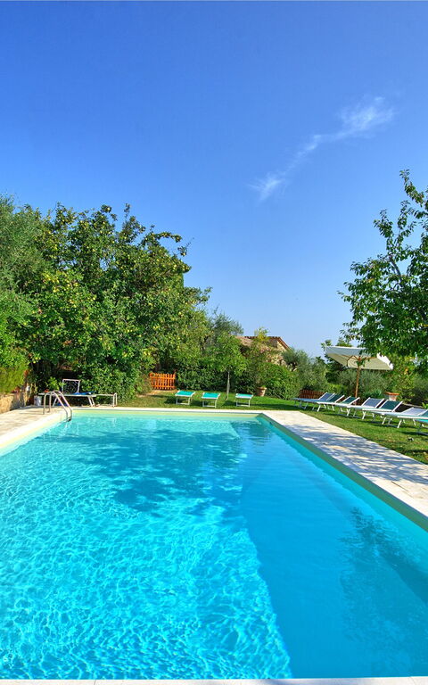 Villa Sarteano: slå samman