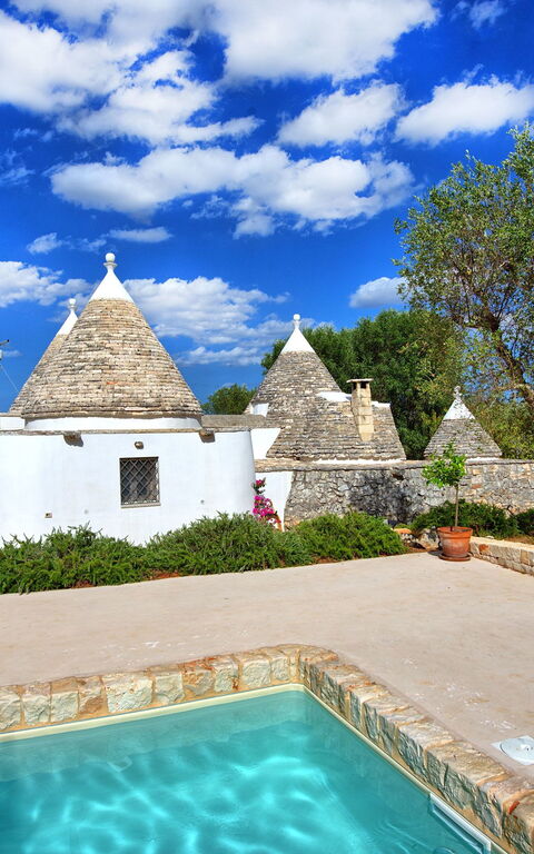 Trullo Pascarosa: slå samman, Trädgård