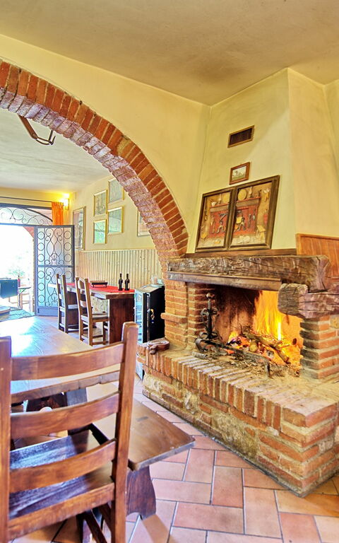 Villa Mario: Lunchrum, Vardagsrum