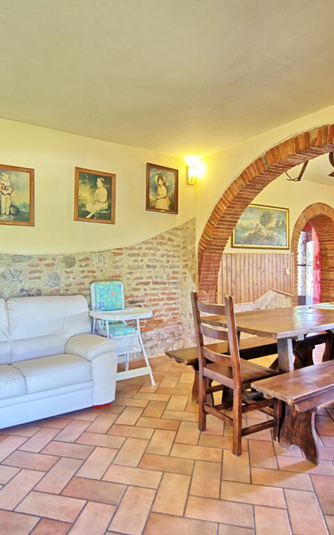 Villa Mario: Lunchrum, Vardagsrum