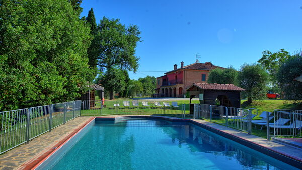 Villa Mario: Exteriör, slå samman, Trädgård, Utomhus