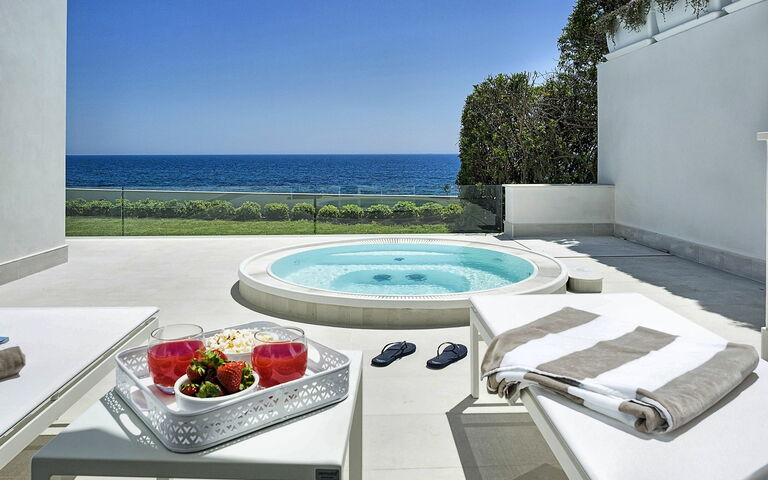 Marisol: badkar, Utomhus