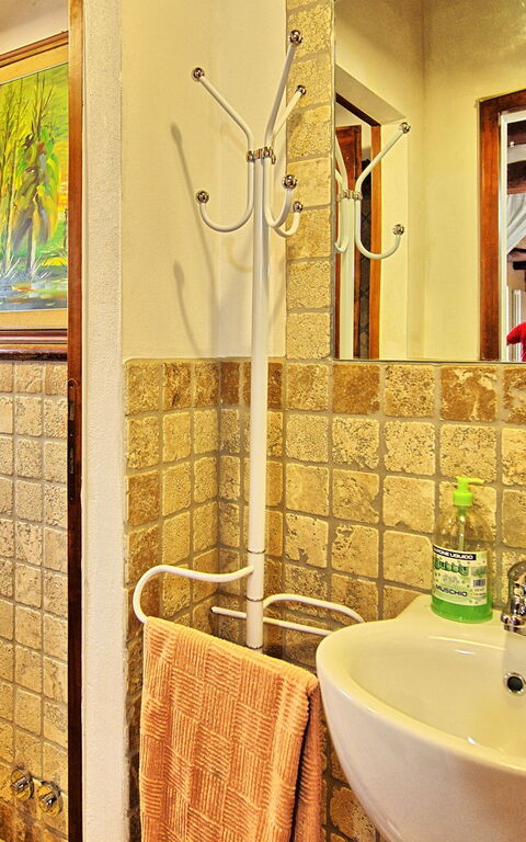 Casale Tiziano: Badrum