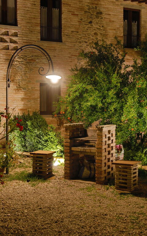 Casale Tiziano: Trädgård, Utomhus
