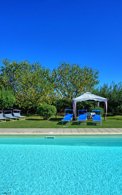 Casale Tiziano: slå samman, Trädgård