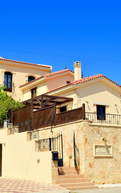 Villa Sevi Grande: Exteriör, Utomhus