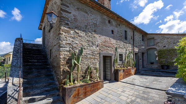 Casa la Fonte: Exteriör, Utomhus