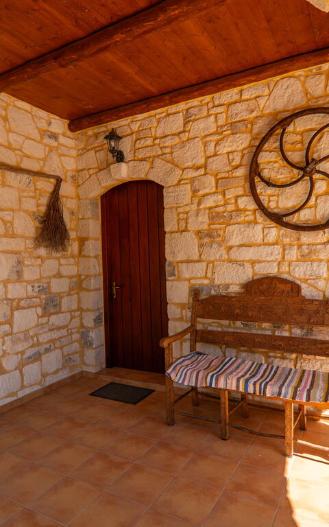 Villa Vrisses: Utomhus