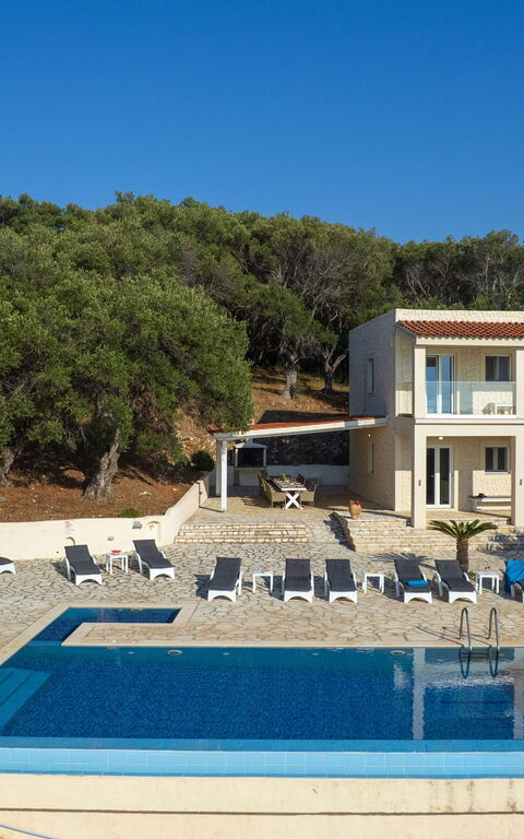 Beachfront Villa Seasun: Exteriör, slå samman, Utomhus