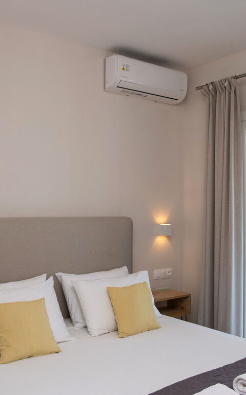 Beachfront Villa Seasun: sovrum