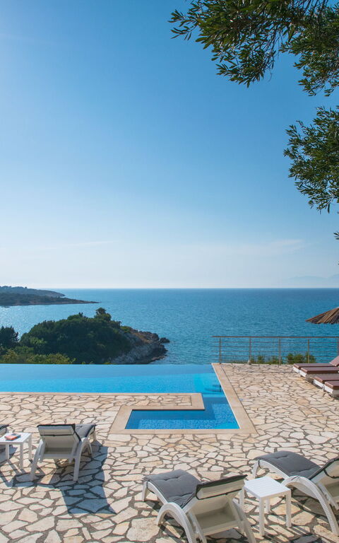 Beachfront Villa Seasun: slå samman, Utomhus, Visningar