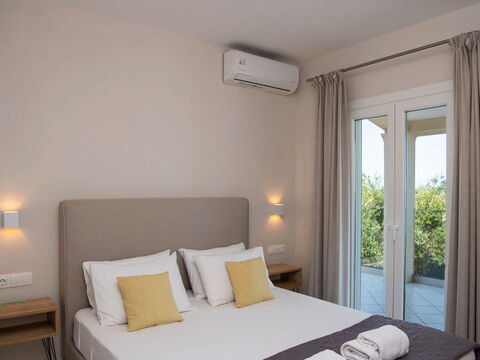 Beachfront Villa Seasun