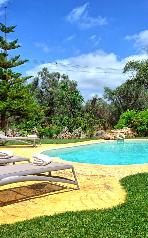 Trullo Santo Stefano: slå samman, Trädgård, Utomhus