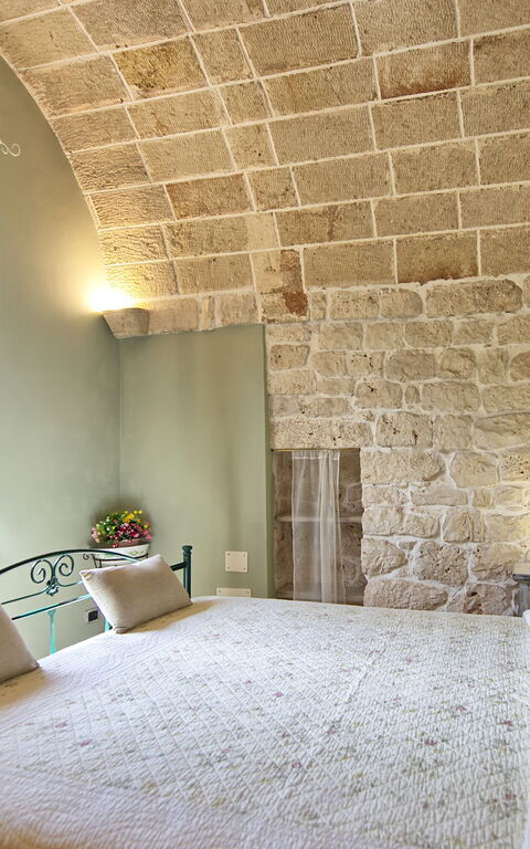 Lamia Santo Arcangelo: sovrum