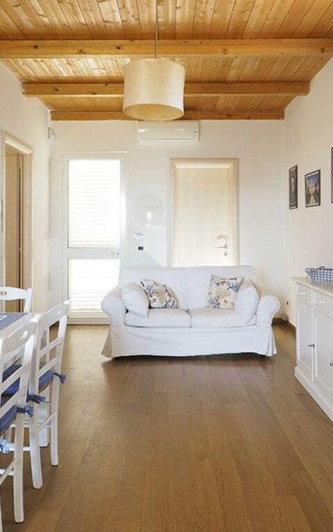 Villa Ariel: Lunchrum, Vardagsrum