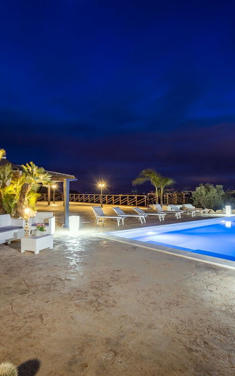 Villa Mare e Monti: slå samman