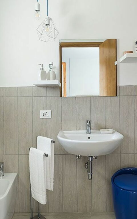 Villa Salinella: Badrum