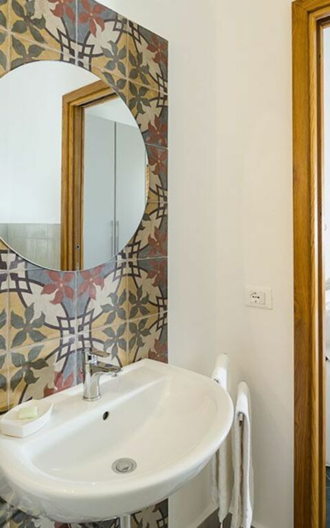 Villa Salinella: Badrum