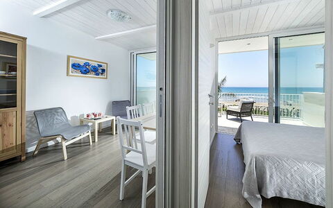 Semesterboende Marina: Lunchrum, sovrum, Vardagsrum