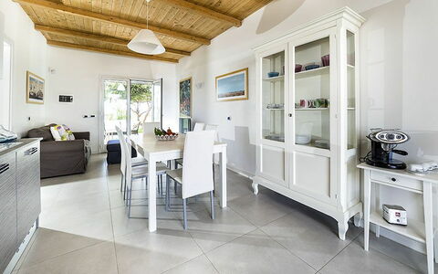 Semesterboende Sirena: Lunchrum