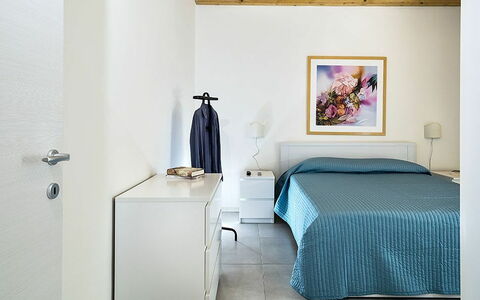 Semesterboende Sirena: sovrum