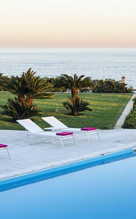 Blu Moon: slå samman, Trädgård, Utomhus, Visningar