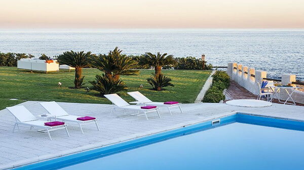 Blu Moon: slå samman, Trädgård, Utomhus, Visningar