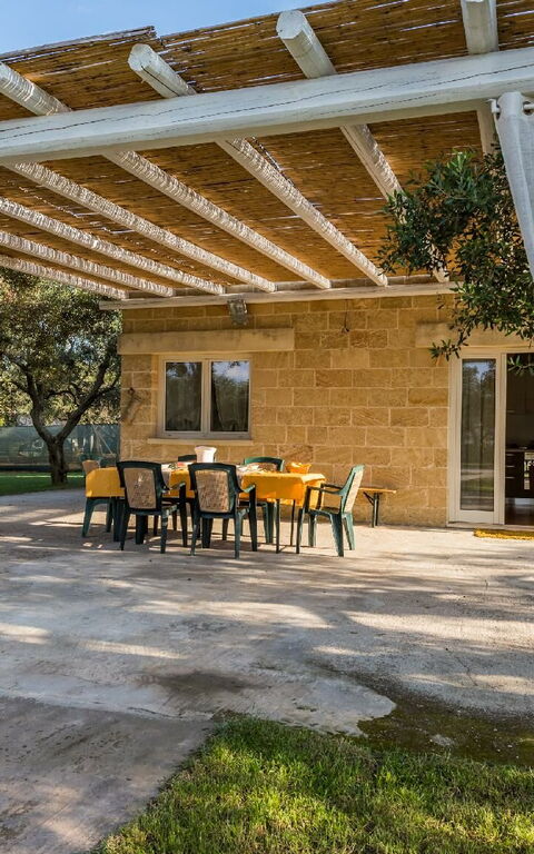 Villa Safiria: Trädgård