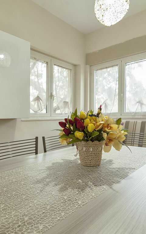 Villa Safiria: Lunchrum